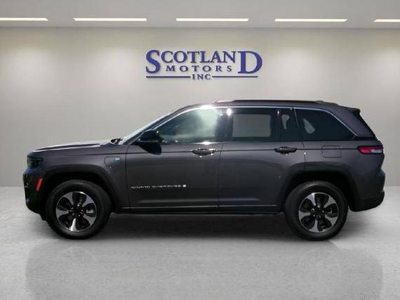 JEEP GRAND CHEROKEE 2024 1C4RJYB62RC124805 image